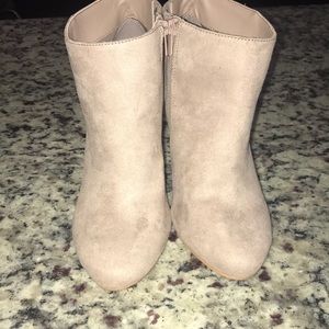 Torrid Size 9 Taupe Taper Heel Bootie